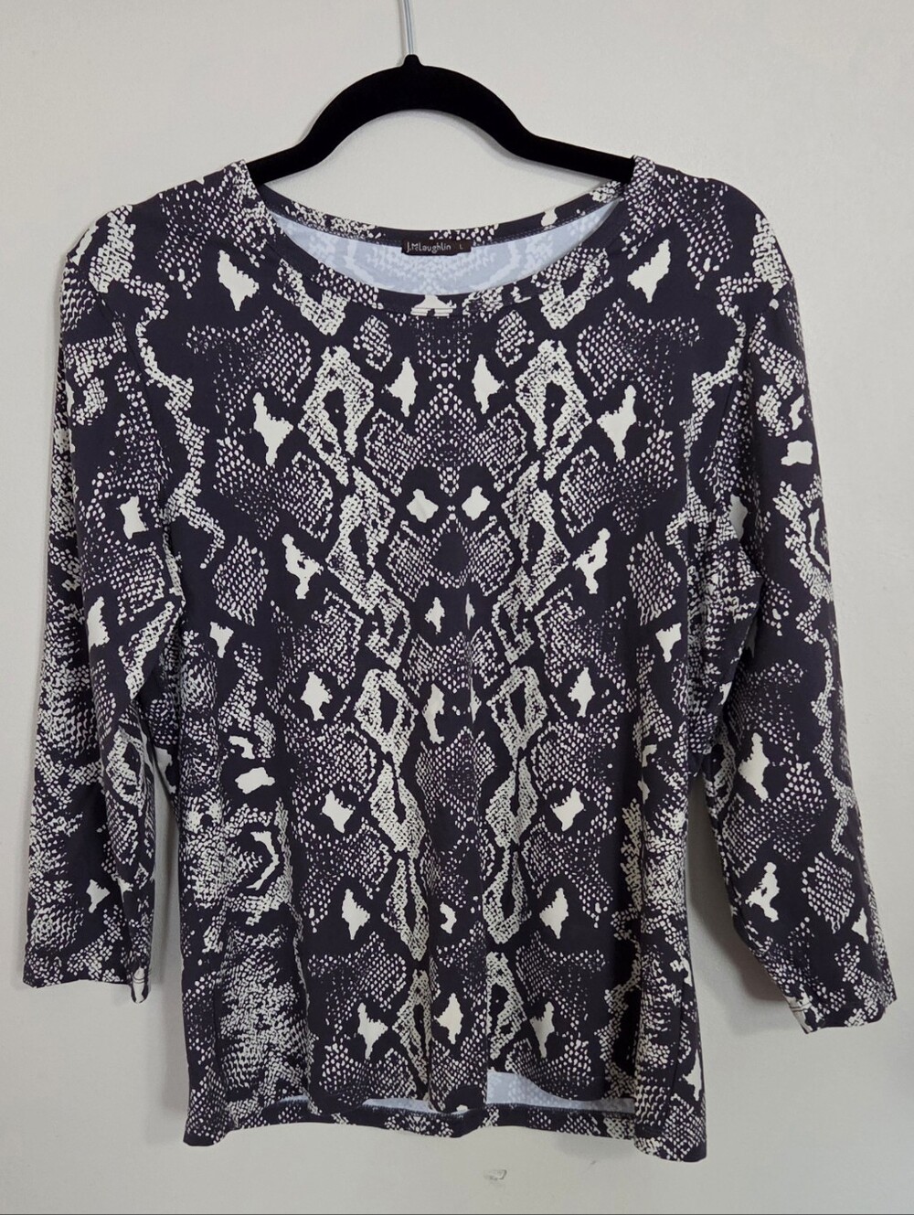 J McLaughlin 3/4 Sleeve Catalina Cloth  Snake Print Top Size L